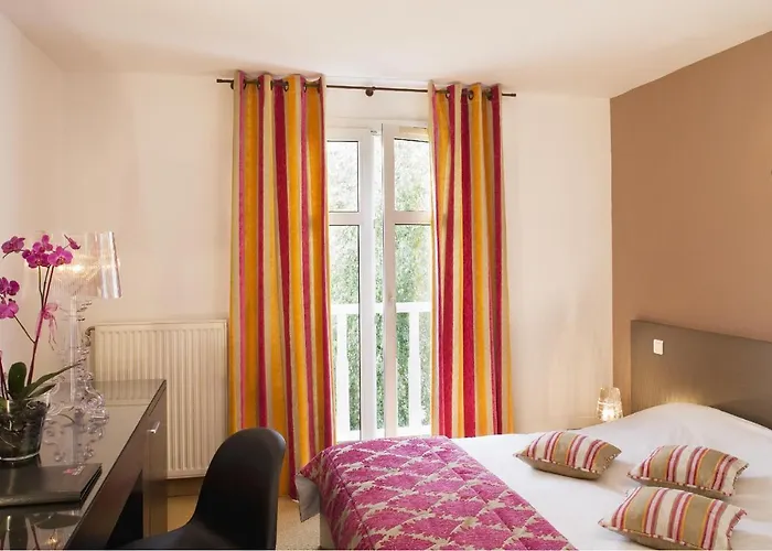 Du Golf Hotel 4*
