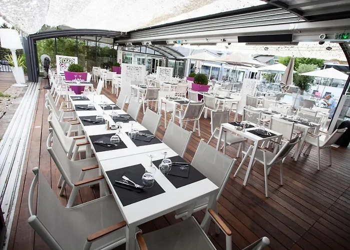 Hotell Du Golf Saint-Etienne (Loire)